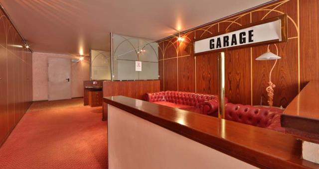 Hotel with parking in Trieste. Hotel San Giusto with indoor Garage